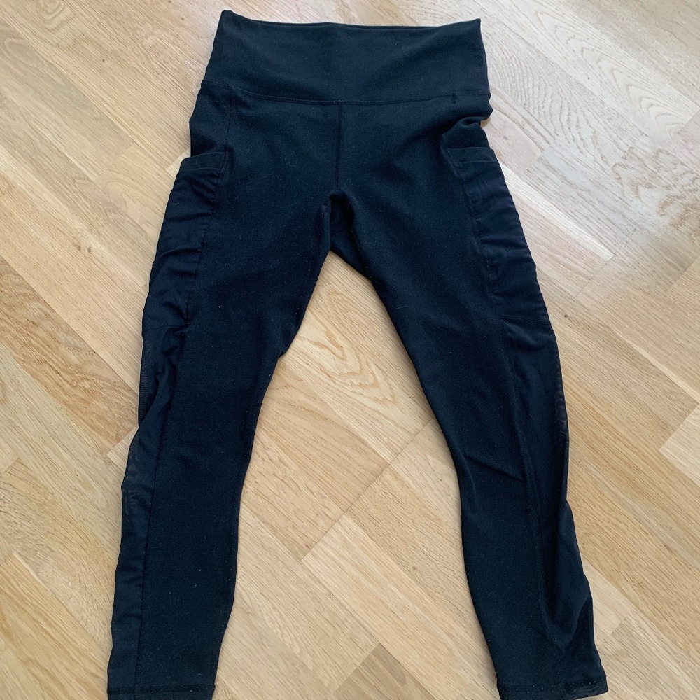 Fabletics Powerhold Black Yoga Pants, Size S